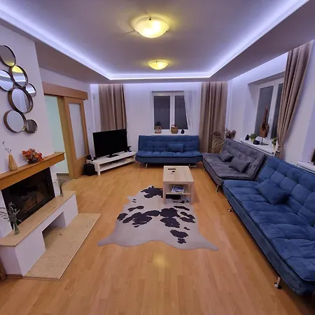 House With 3 Bedrooms And Pool * Dunajska Luzna