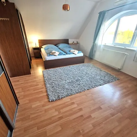 House With 3 Bedrooms And Pool