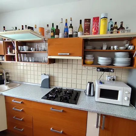 House With 3 Bedrooms And Pool Nyaraló *