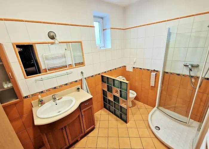 House With 3 Bedrooms And Pool Dunajska Luzna