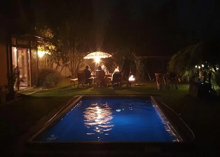 House With 3 Bedrooms And Pool * Dunajska Luzna