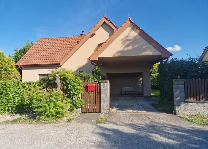House With 3 Bedrooms And Pool Casa de Férias