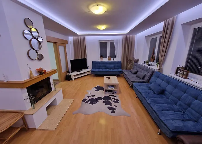 House With 3 Bedrooms And Pool * Dunajska Luzna